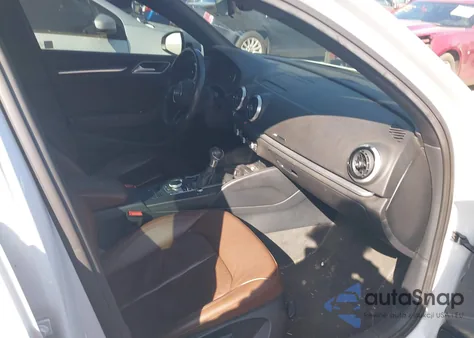 2020 Audi A3 Premium 40 Tfsi Front-Wheel Drive S Tronic z USA, uszkodzony, nr VIN WAUAUGFF5LA000892